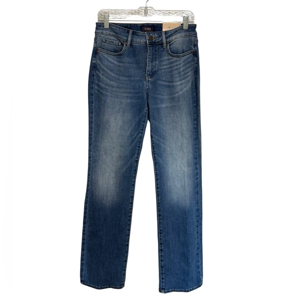 NEW NYDJ Marilyn Straight Jeans in Maele Wash - Size 6